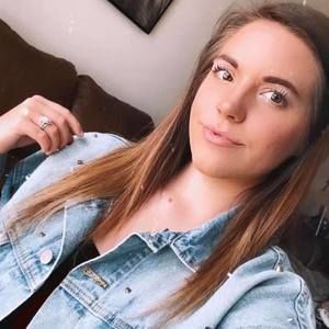 Meet your Posher, Leah